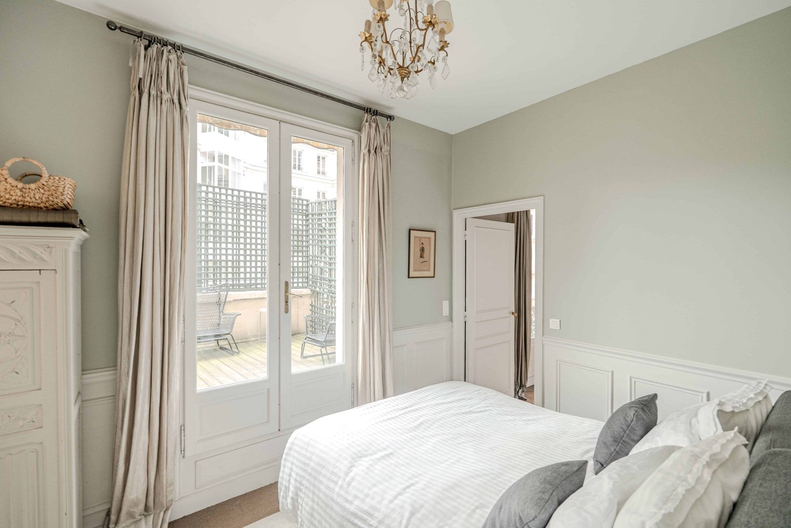 1775907838154_8392__DSC6810_2_compressed